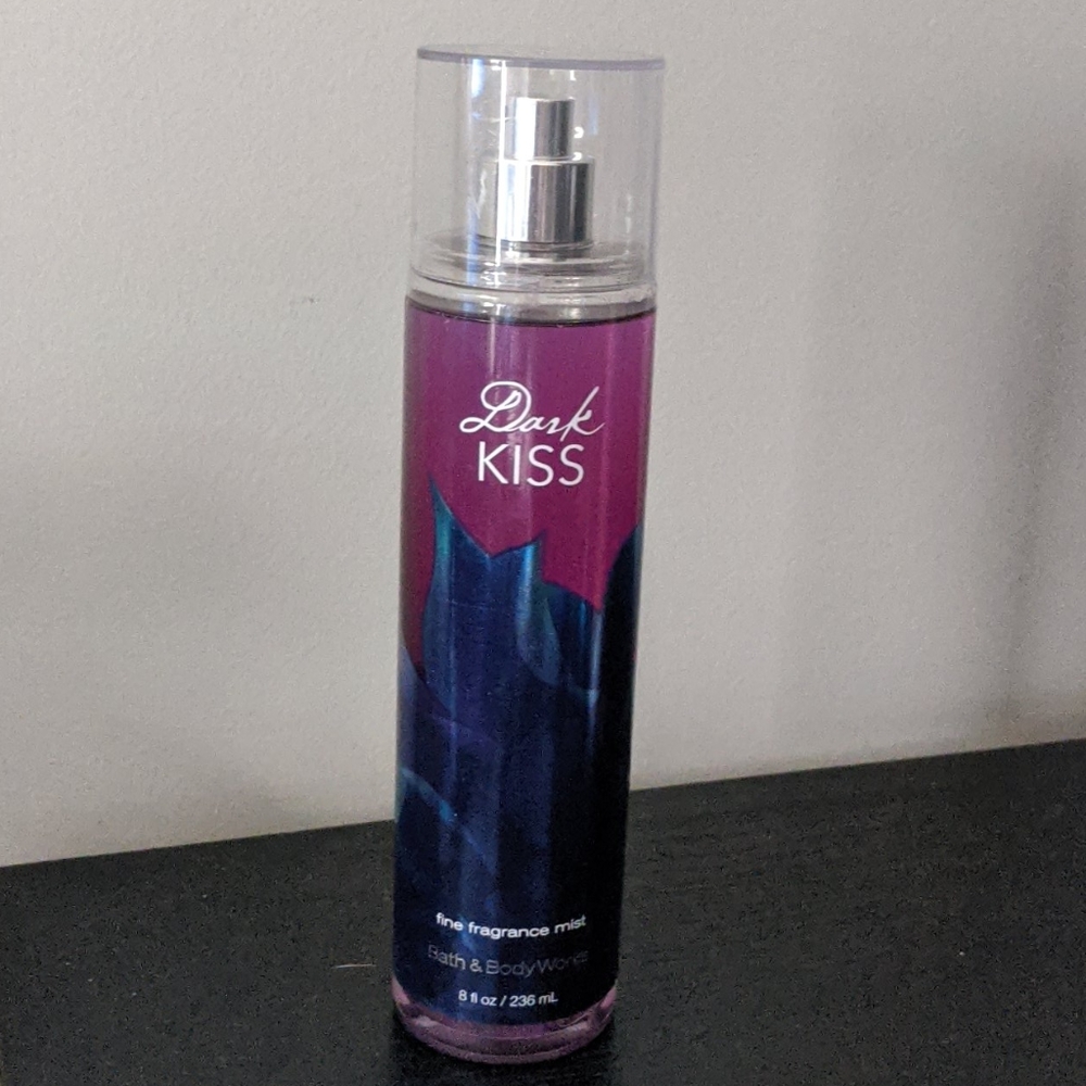 New BBW Dark Kiss body spray